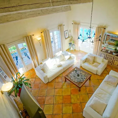 Villa Saint-Raphael-Antheor, 3 Bedrooms, 6 Persons - Fr-1-643-40 וילה Saint-Raphaël