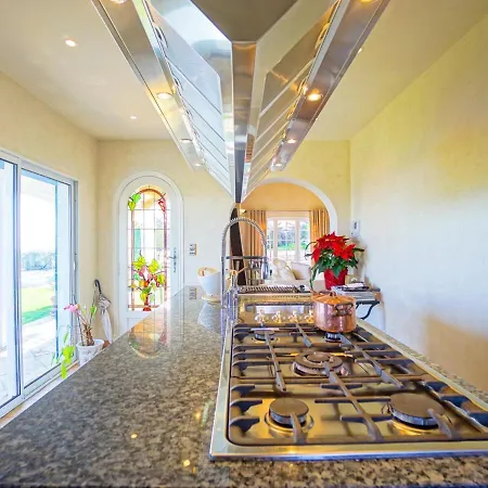 וילה Villa Saint-Raphael-Antheor, 3 Bedrooms, 6 Persons - Fr-1-643-40